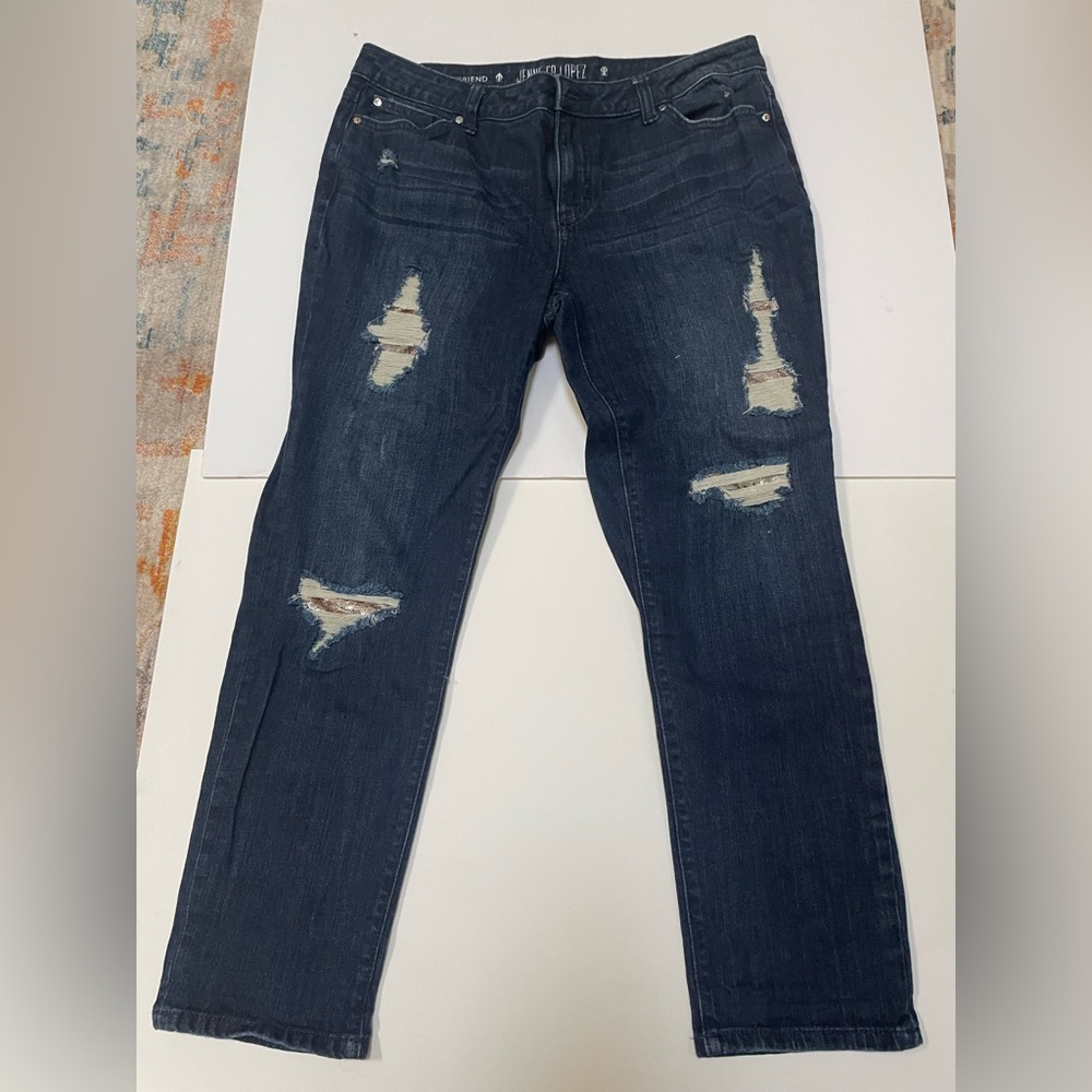 Size 10 Jennifer Lopez boyfriend jeans
